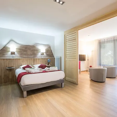 Logis Le Relais Du Bois Vialotte *